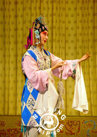 Beijing Opera, Entertainment